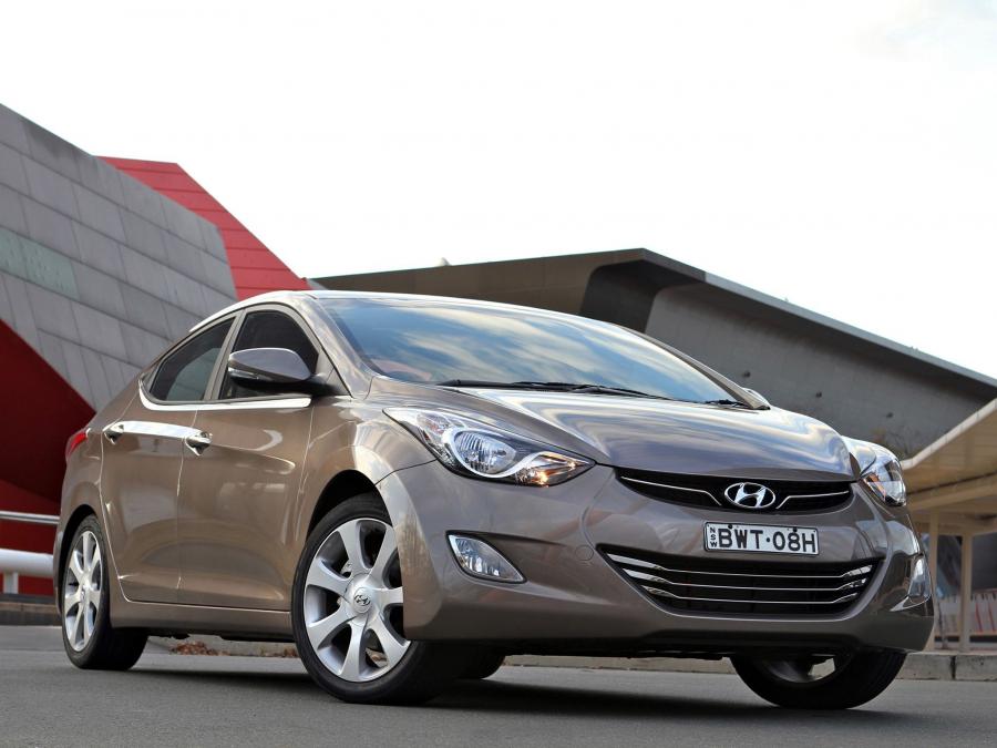  Hyundai Elantra 2011 года  (AU) (фото 8 из 16)